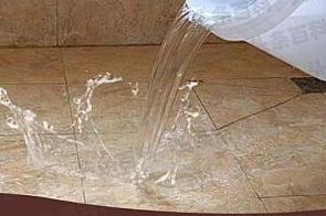 芦淞漏水维修 免砸砖防水材料该如何施工